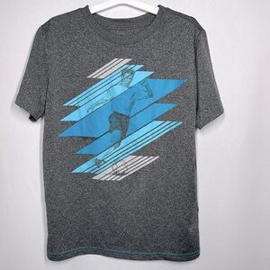 💜3/$15 Exertek Activewear Gray and Blue Boy’s Soccer Shirt